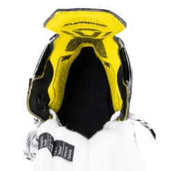 Bauer Supreme 3S Pro Youth Hockey Skates -Sourceforsports 82156000420e2ea670eeb14cf0189af3